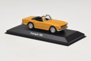 Triumph TR6 Oranssi Maxichamps 1:43 940132571 Metalli — kuva 3 / 5