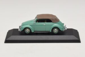 Volkswagen 1200 Avoauto Kangaskatto Vihreä Minichamps 1:43 Volkswagen 1200 Avoauto Kangaskatto Vihreä Minichamps 1:43 430052042 Metalli