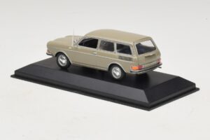 Volkswagen 411 LE Variant Savanna Beige Minichamps 1:43 400051114 Metalli — kuva 3 / 5