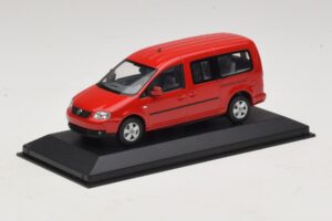 Volkswagen Caddy 2K Bus Punainen Minichamps 1:43 CADDY009 Metalli — kuva 2 / 5