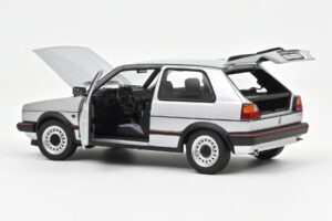Volkswagen Golf GTI Mk2 Diamond Silver Norev 1:18 188584 Metalli — kuva 2 / 2