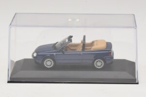 Volkswagen Golf Mk4 Avoauto Sininen Jälleenmyyjäedition Minichamps 1:43 GOLF005 Metalli — kuva 4 / 5