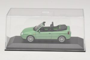 Volkswagen Golf Mk4 Avoauto Vihreä Metallic Minichamps 1:43 430058335 Metalli — kuva 4 / 5