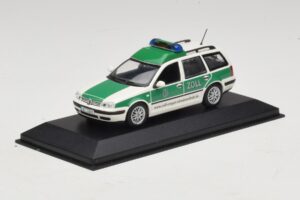 Volkswagen Golf Mk4 Variant Polizei Minichamps 1:43 430056090 Metalli — kuva 2 / 5