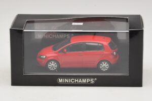 Volkswagen Golf Plus Mk5 Tornado Red Korvaava Pakkaus Minichamps 1:43 821911110-R1 Metalli — kuva 5 / 5