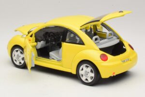 Volkswagen New Beetle A4 Keltainen Bburago 1:18 3302 Metalli — kuva 5 / 8