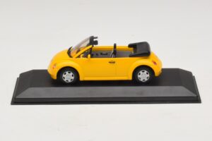 Volkswagen New Beetle Avoauto Keltainen Minichamps 1:43 Volkswagen New Beetle Avoauto Keltainen Minichamps 1:43 BEETLE002 Metalli