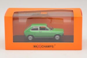 Volkswagen Polo Mk1 Vihreä Maxichamps 1:43 940050501 Metalli — kuva 5 / 5