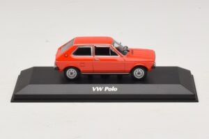 Volkswagen Polo Mk1 Punainen Maxichamps 1:43 Volkswagen Polo Mk1 Punainen Maxichamps 1:43 940050500 Metalli