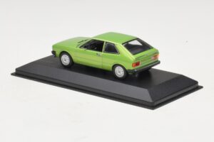 Volkswagen Scirocco Mk1 Vihreä Metallinen Korvaava Pakkaus Maxichamps 1:43 940050420-R1 Metalli — kuva 3 / 5