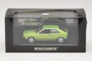 Volkswagen Scirocco Mk1 Vihreä Metallinen Korvaava Pakkaus Maxichamps 1:43 940050420-R1 Metalli — kuva 5 / 5