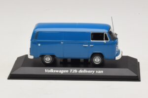 Volkswagen T2b Pakettiauto Sininen Maxichamps 1:43 Volkswagen T2b Pakettiauto Sininen Maxichamps 1:43 940053061 Metalli
